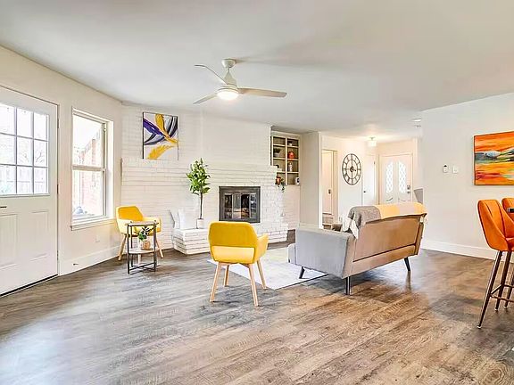 5th image of 2426 Nottingham Pl