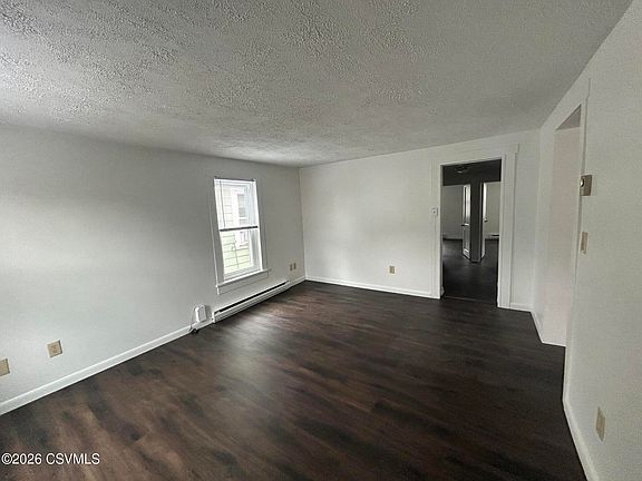 4th image of 533 Chestnut St APT 2