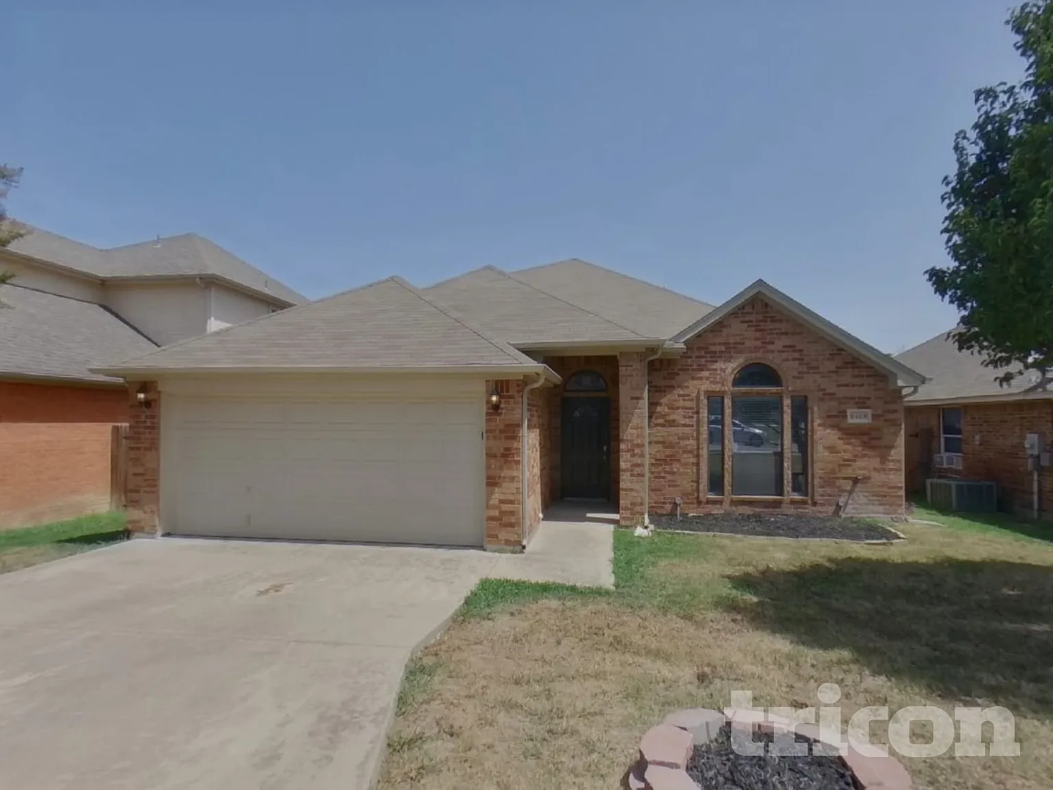 6428 Canyon Trail Lake Worth TX — Photo 2