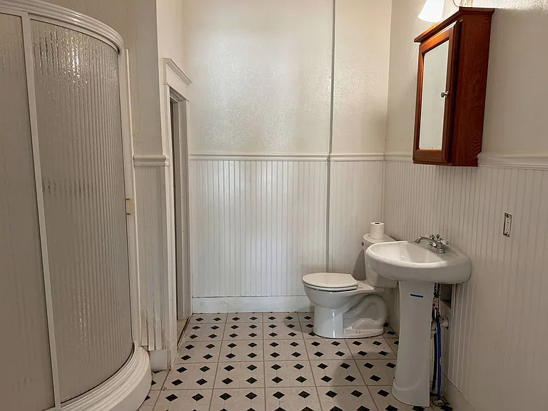 1106 Burnett St — Photo 18
