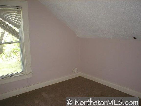 2nd image of 2515 N Ferry Street