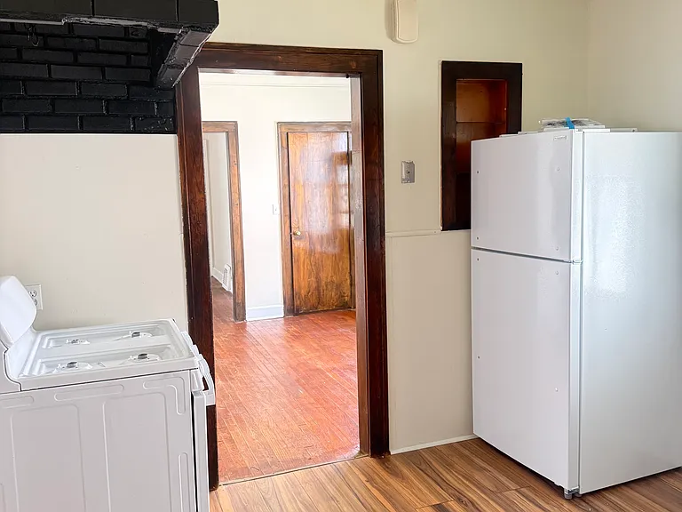 16007 Huntmere Ave #1 — Photo 6
