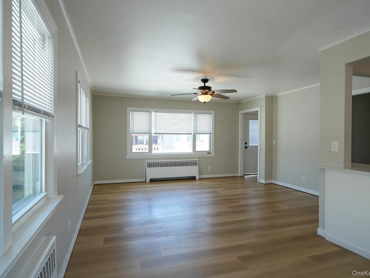 3 bed, 2.0 bath, $4,800 — Photo 4