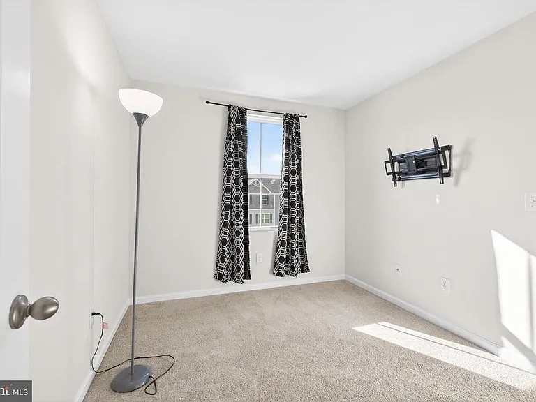 6364 Pebblebrook Dr — Photo 24