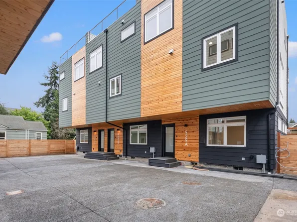 929 N 92nd Street #C, Seattle, WA 98103