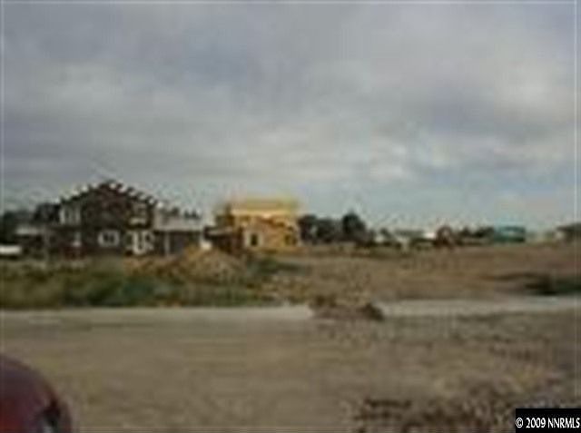 2nd image of 985 Conifer Dr