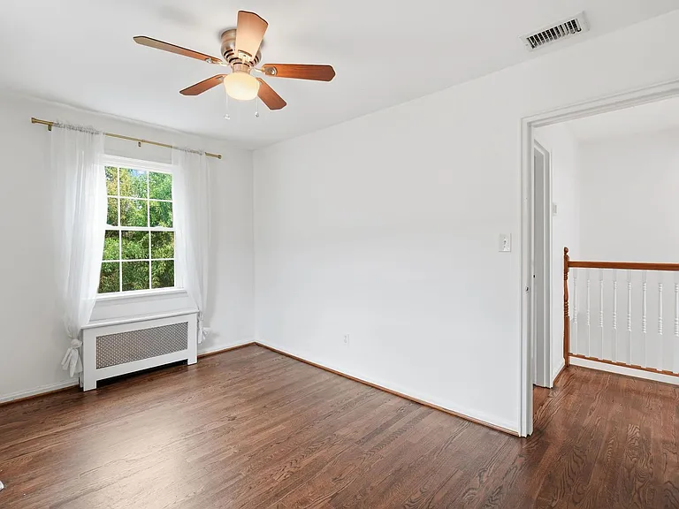 2940 Sycamore St — Photo 17