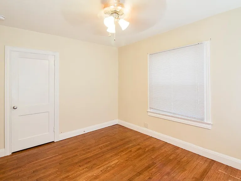 bedroom 1 12'x11'