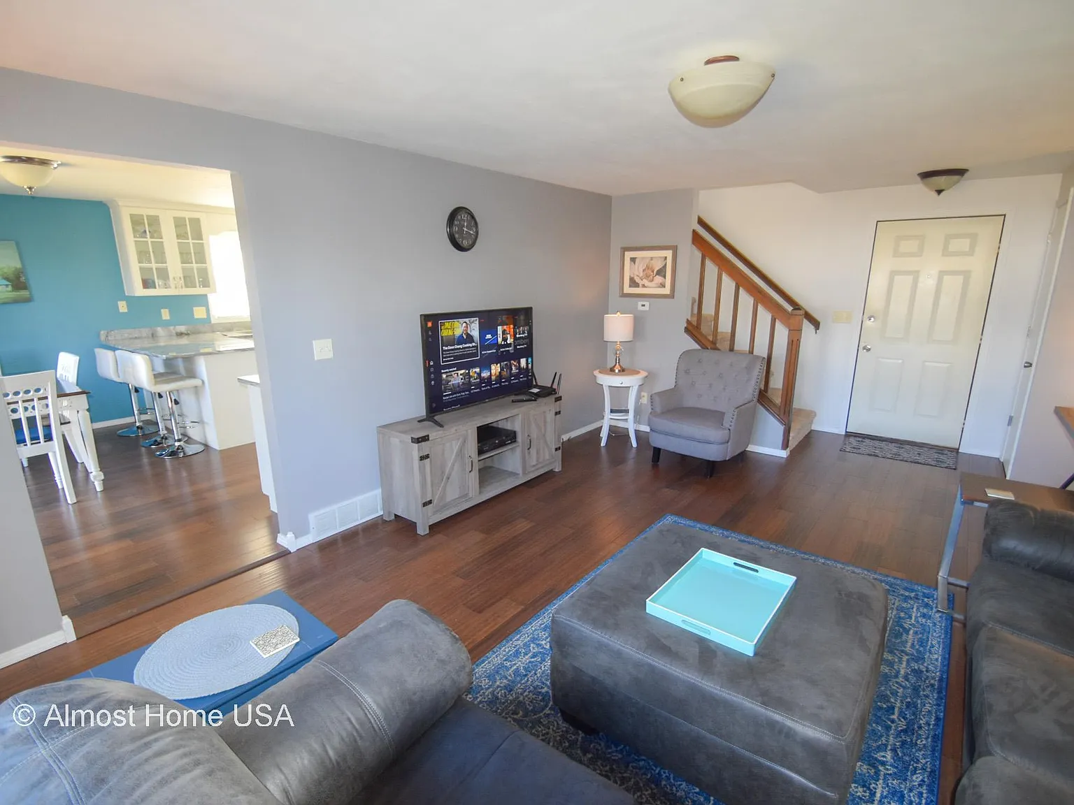 1028 Coppens Rd — Photo 2