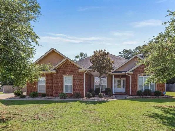 307 Red Dirt Rd, Enterprise, AL 36330