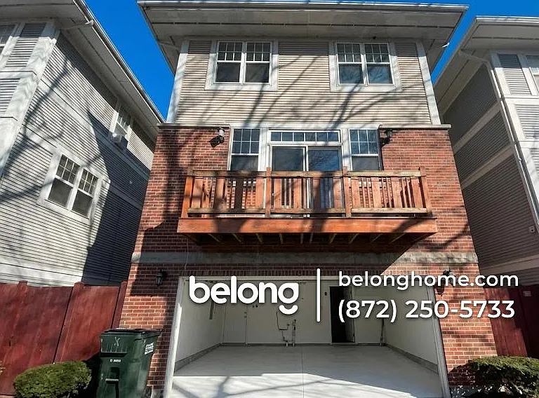 4922 S Cornell Ave #X — Photo 1