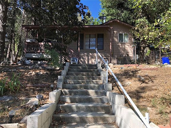 2nd image of 23792 Springwater Rd