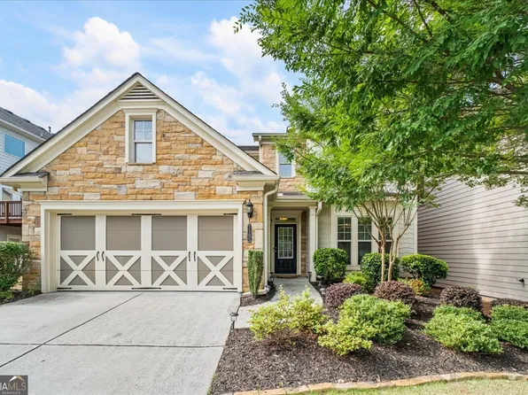 1305 Roswell Manor Cir, Roswell, GA 30076