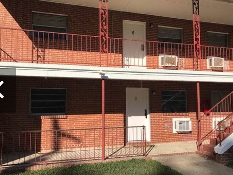 1st image of 140 W Palmer Ave #0