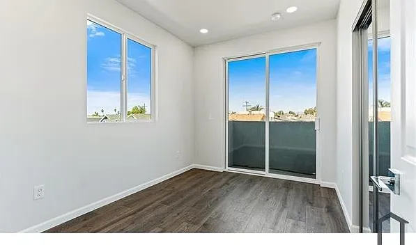 1020 Pioneer Ave #2 — Photo 6