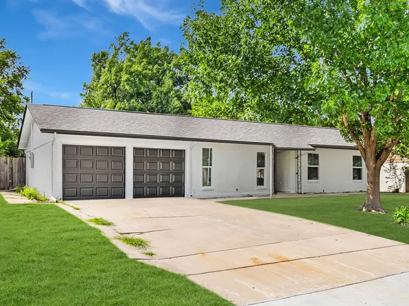 921 Keller Ave, Benbrook, TX 76126