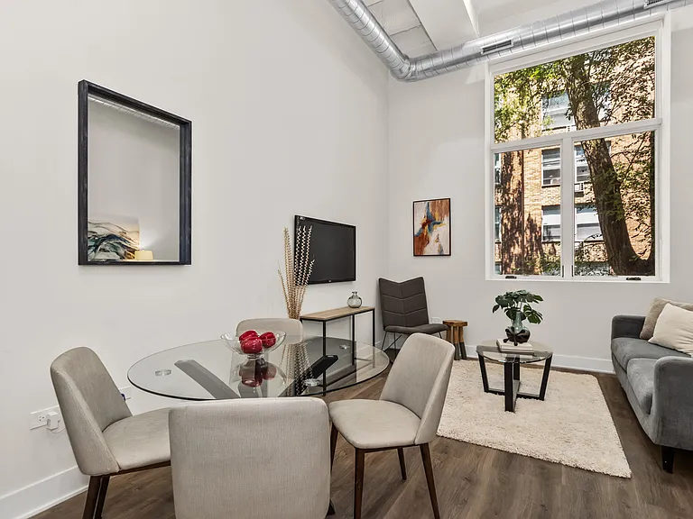 Temple Lofts — Photo 18
