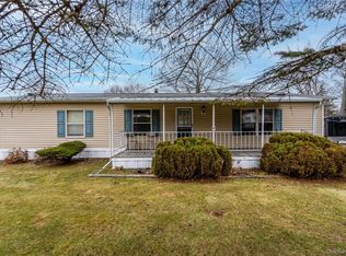 10 Apple Ln, New Paltz, NY 12561