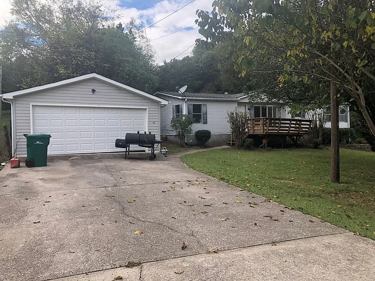 1717 Nonaville Rd — Photo 1