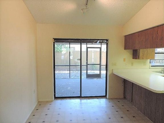 4th image of 2270 Silver Maple Ct