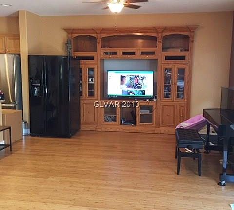 3rd image of 7522 Coyote Cave Ave