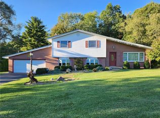 6559 Stewart Sharon Rd, Brookfield, OH 44403
