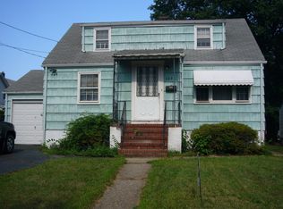109 Harrison Ave, Roselle, NJ 07203