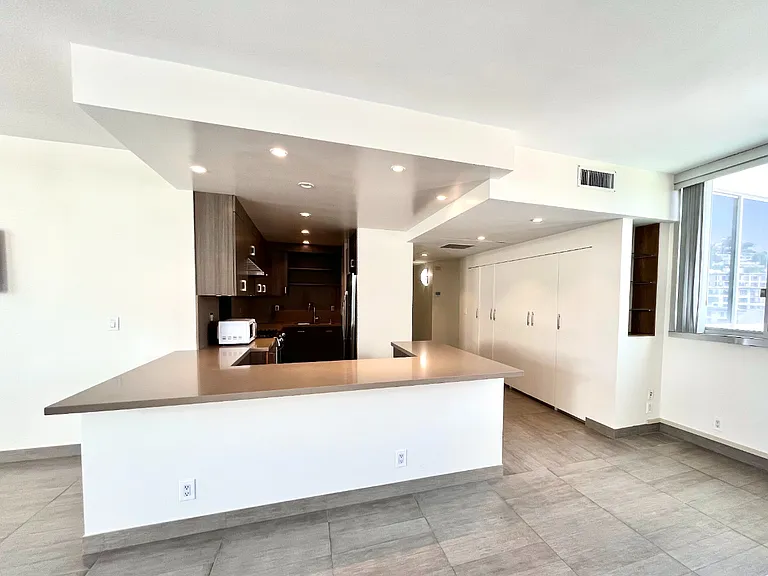 17350 W Sunset Blvd #602 — Photo 9
