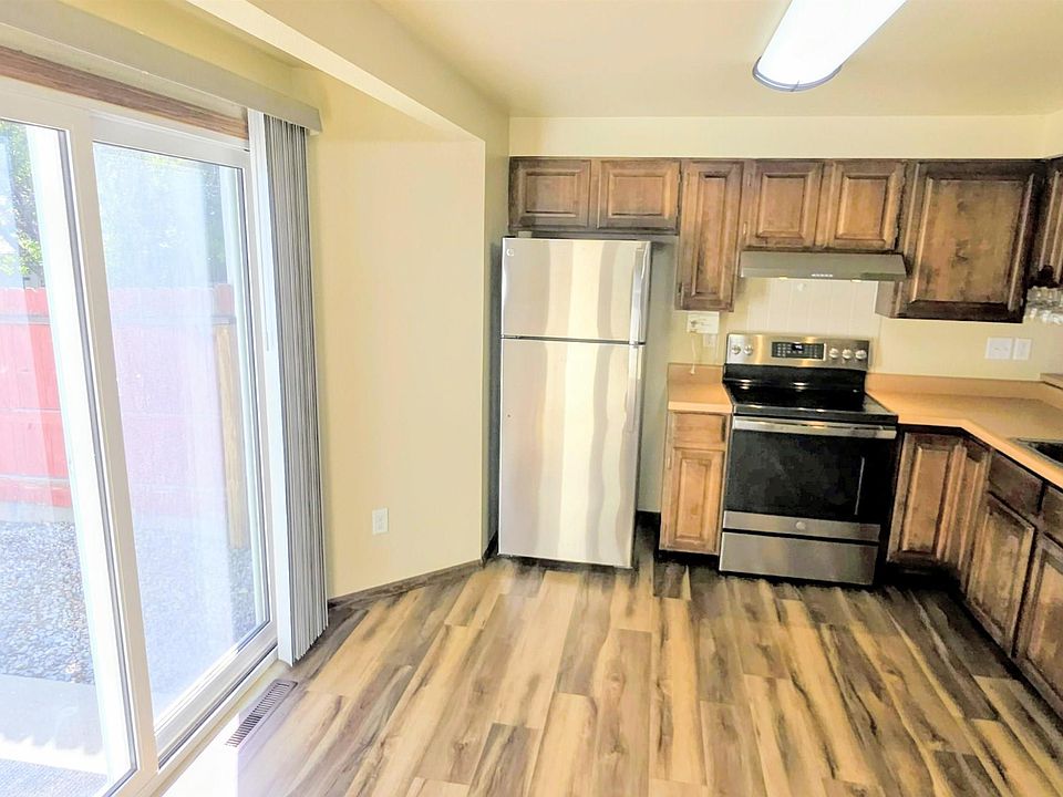 1st image of 2627 Sagebrush Ave