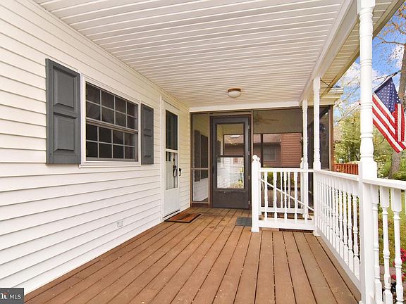 2nd image of 23166 Bridgeway Dr W