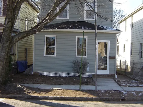 14 No 21 St, Kenilworth, NJ 07033