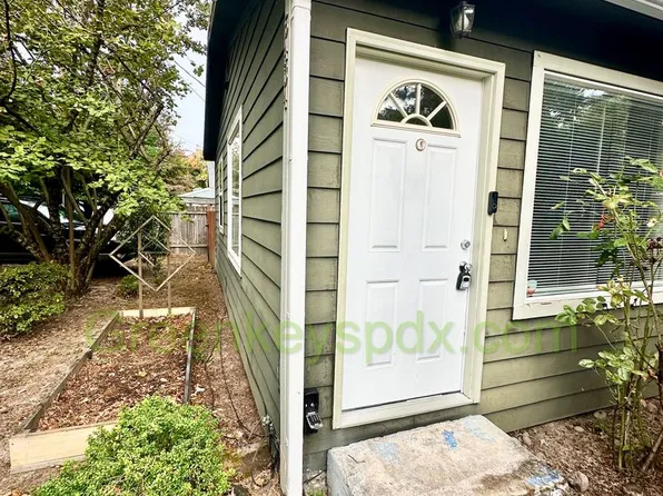 5434 SE 20th Ave, Portland, OR 97202