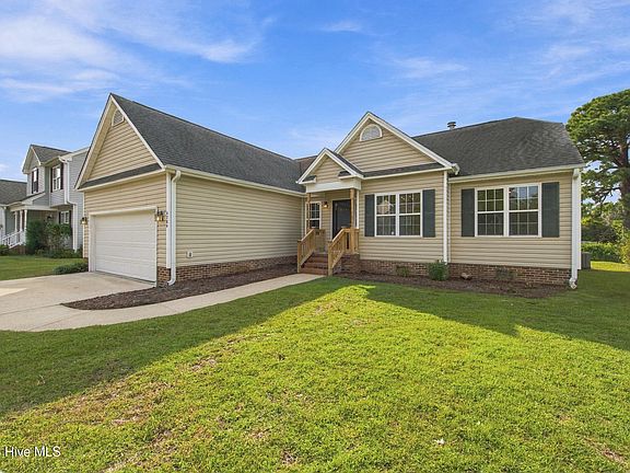 2nd image of 4704 Woods Edge Road