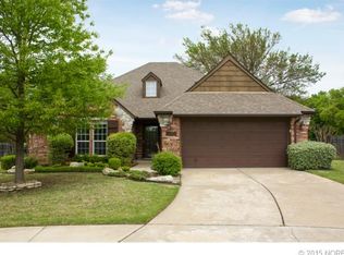 2300 S Kalanchoe Ave, Broken Arrow, OK 74012