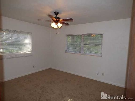 4th image of 414 Lake Blvd