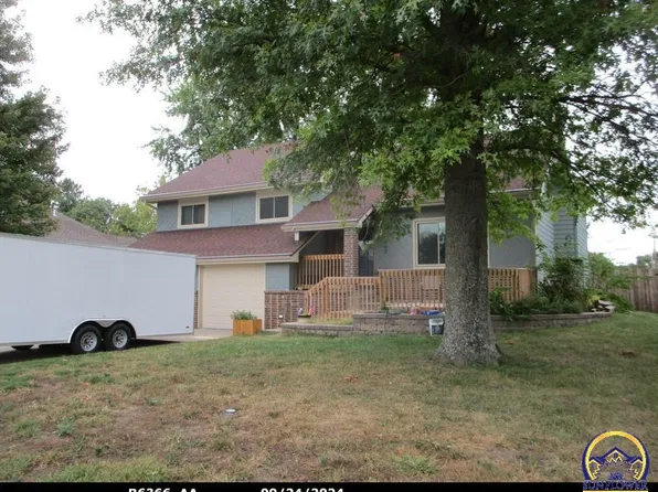 102 Aquarius St, Silver Lake, KS 66539