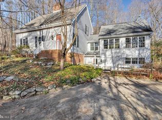 1860 Clarks Valley Rd, Dauphin, PA 17018