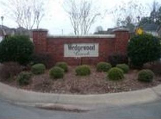 66 Wedgeside Dr, Little Rock, AR 72210