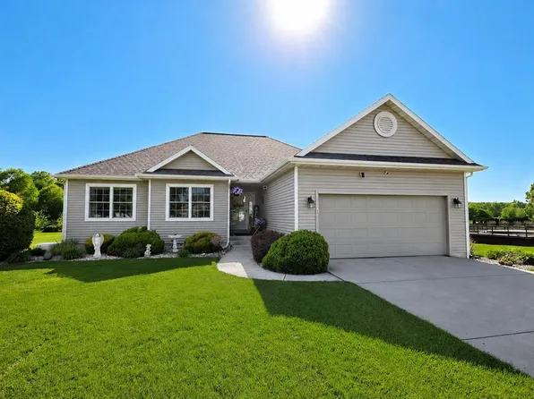 3388 S Coulter Creek Dr, La Porte, IN 46350