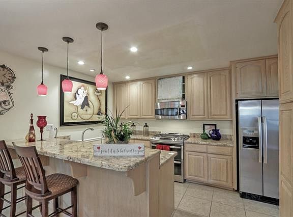 5th image of 5195 Shady Ave