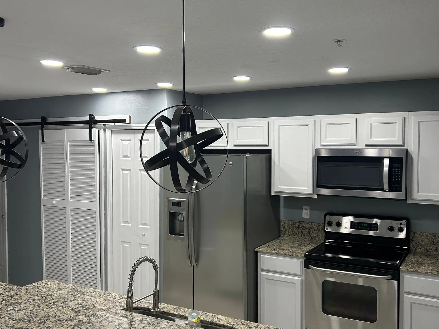 6105 Maggies Cir — Photo 1