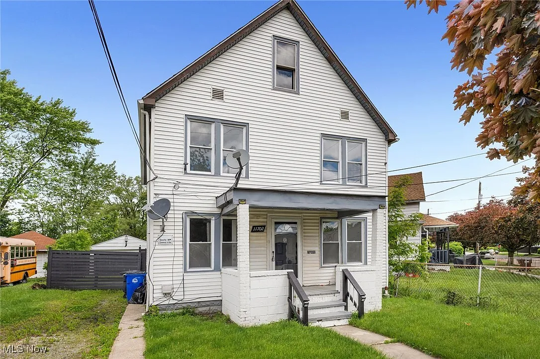 11702 Brookfield Ave photo 1