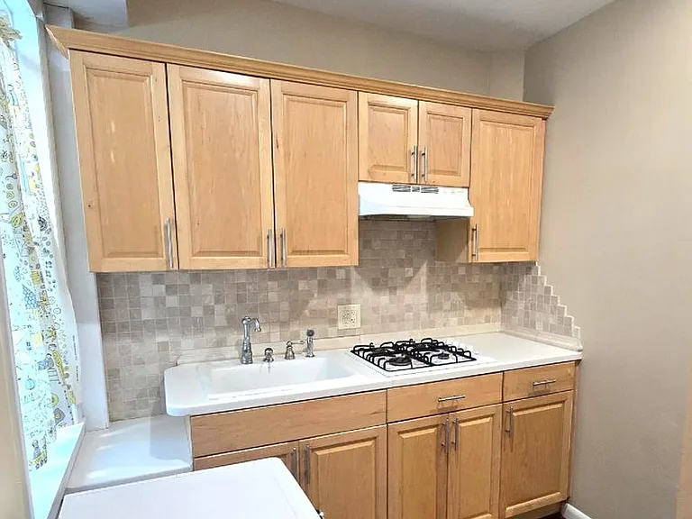 1908 Aliceanna St. — Photo 12
