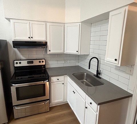 4th image of 222 S Avenue 18 #12
