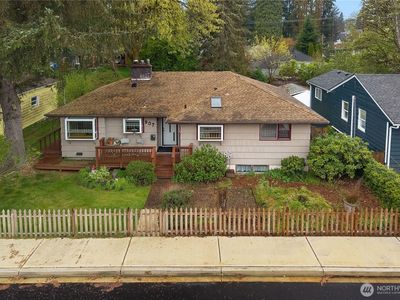 907 6th Avenue SW, Tumwater, WA, 98512