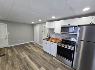 71 Water St APT 28, Hallowell, ME 04347