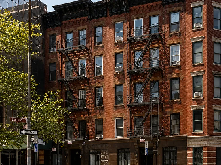 58 Leroy St #1C — Photo 11