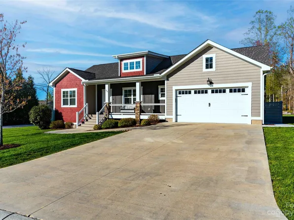 23 Olivet Ln, Fletcher, NC 28732