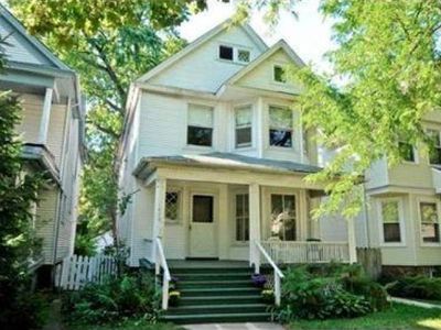 1449 W Granville Ave, Chicago, IL, 60660