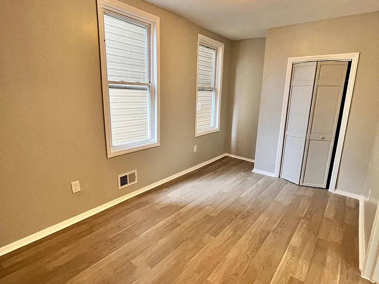 197 Gates Ave #1 — Photo 6